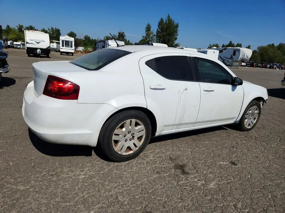 2014 DODGE AVENGER SE  