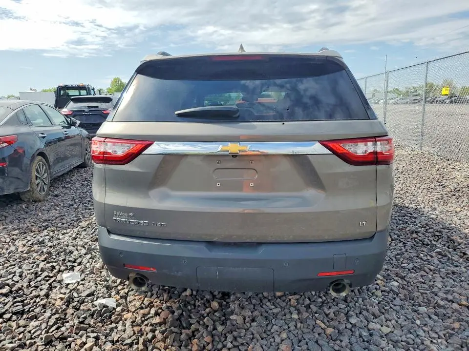2019 CHEVROLET TRAVERSE LT  