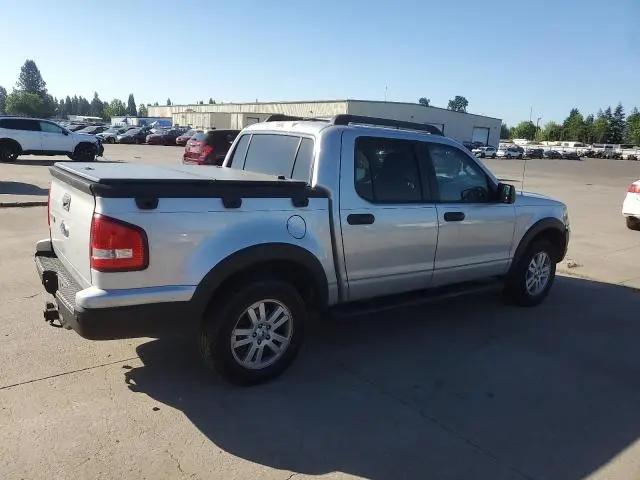 2010 FORD EXPLORER SPORT TRAC XLT  