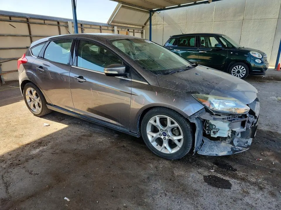 2014 FORD FOCUS TITANIUM  