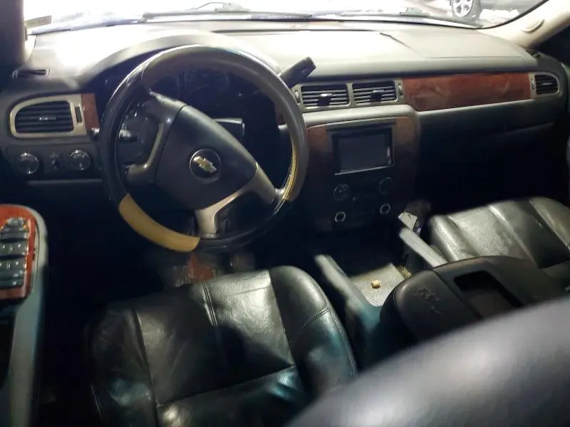 2013 CHEVROLET SUBURBAN   