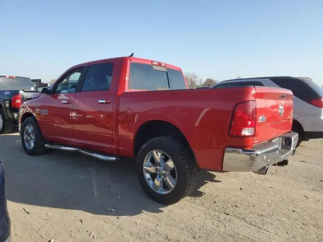 2016 RAM 1500 SLT  