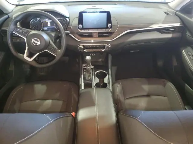 2024 NISSAN ALTIMA SV  