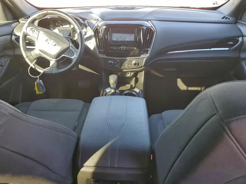 2023 CHEVROLET TRAVERSE LT  