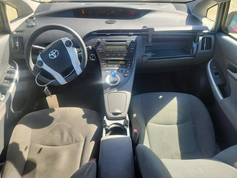 2010 TOYOTA PRIUS II  