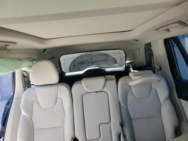 2020 VOLVO XC90 T6 MOMENTUM