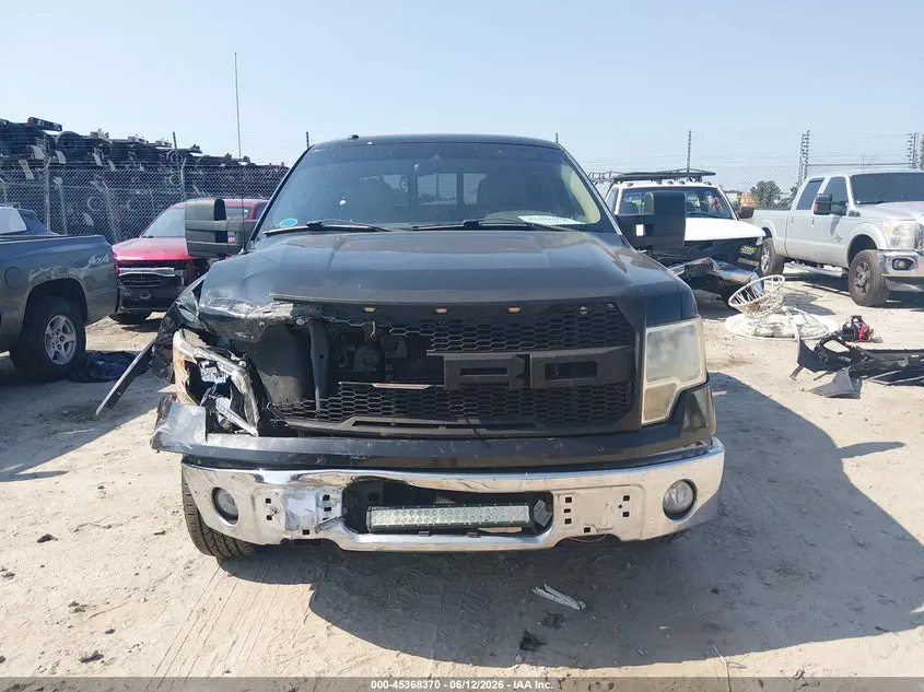 2010 FORD F-150 LARIAT