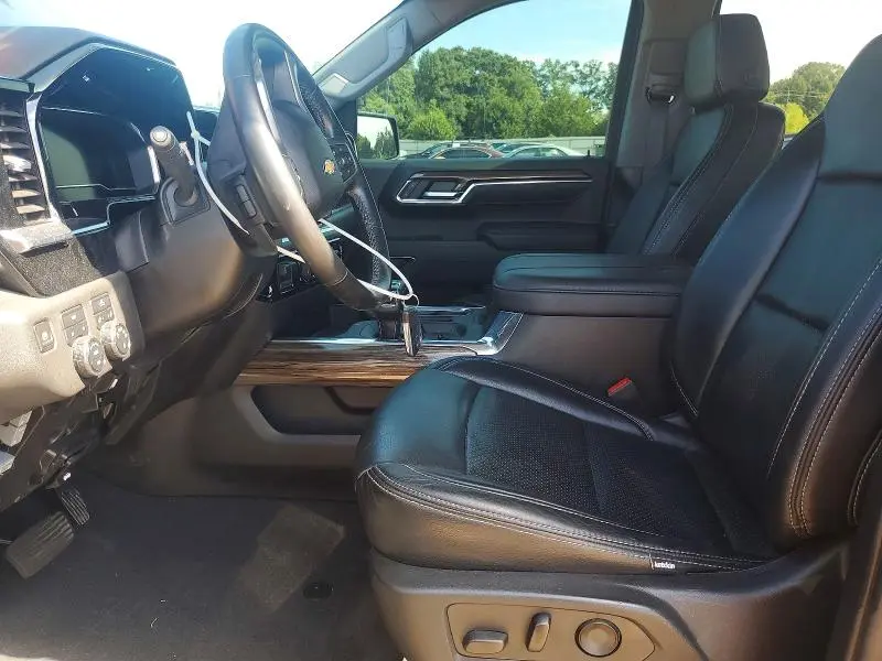 2023 CHEVROLET SILVERADO K1500 LT  