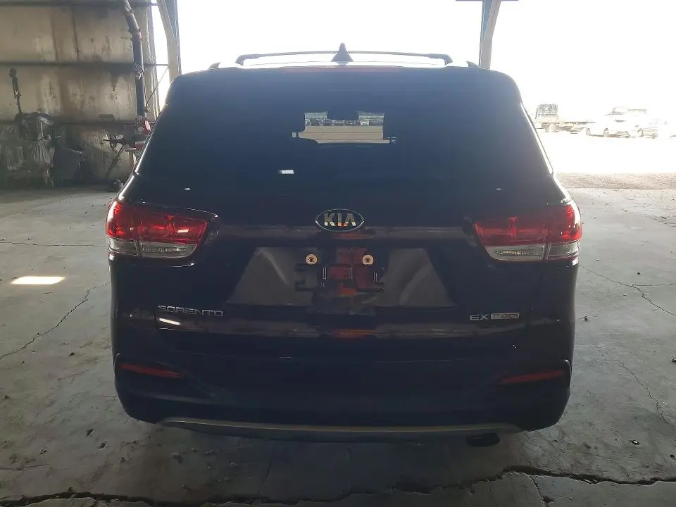 2017 KIA SORENTO EX  
