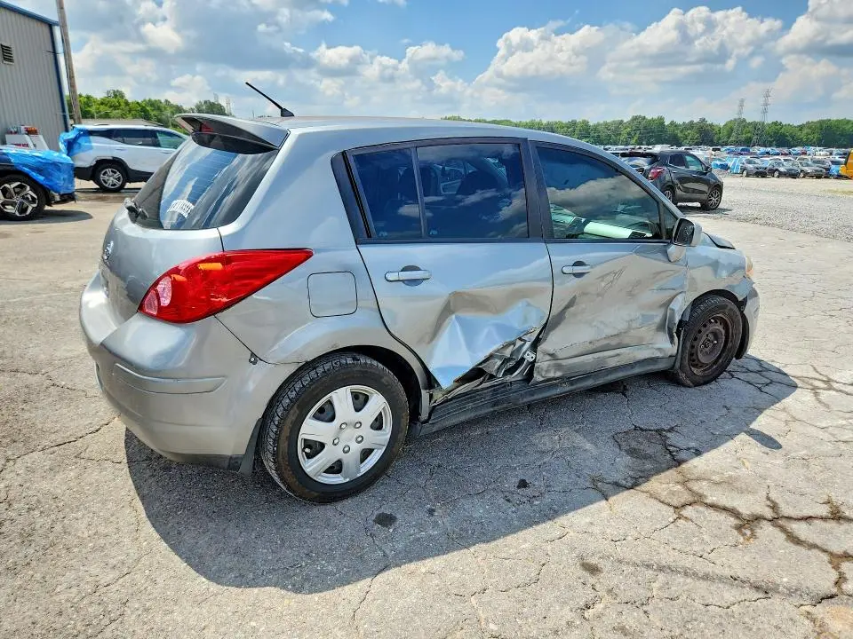 2012 NISSAN VERSA 1.8 S  