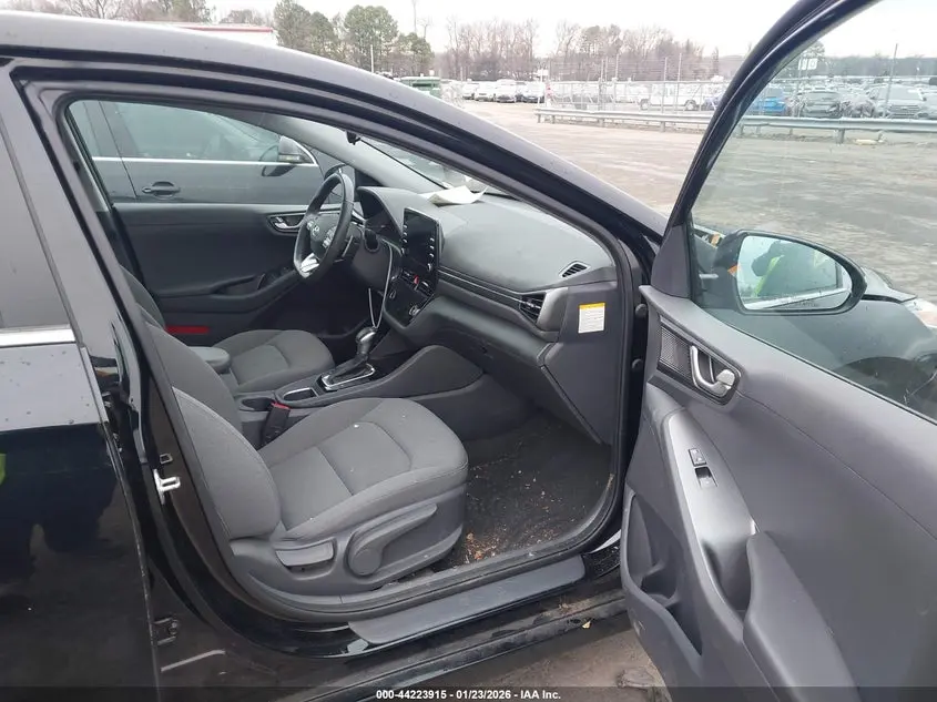 2022 HYUNDAI IONIQ HYBRID SE