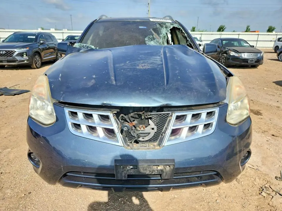 2012 NISSAN ROGUE S  