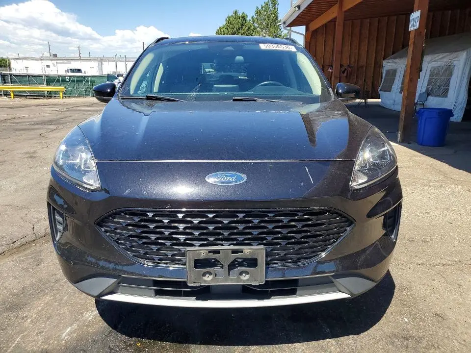 2020 FORD ESCAPE SE SPORT  
