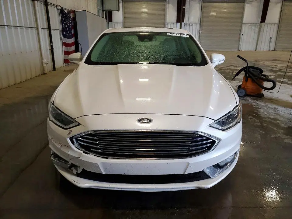 2017 FORD FUSION TITANIUM  