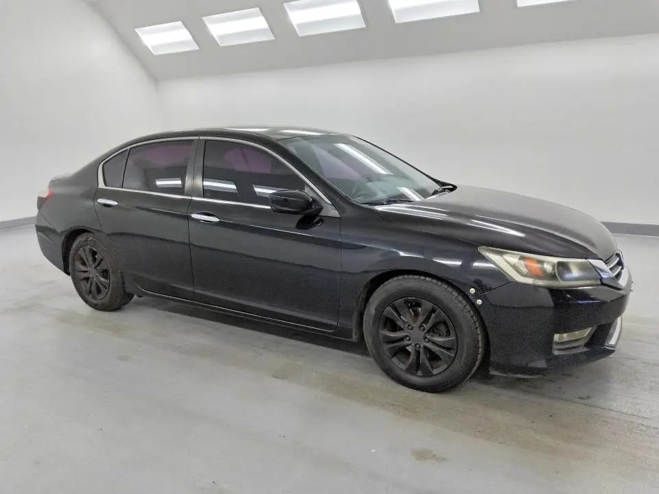 2013 HONDA ACCORD LX  