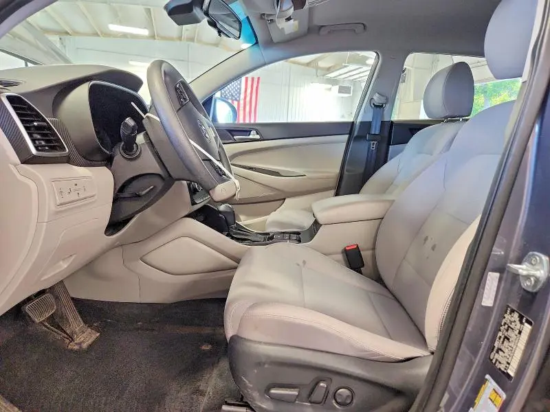 2021 HYUNDAI TUCSON   