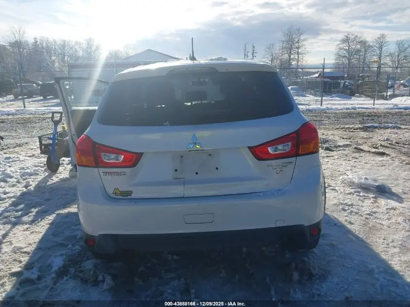 2016 MITSUBISHI OUTLANDER SPORT 2.4 ES