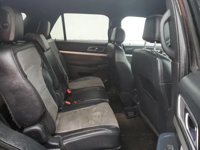2017 FORD EXPLORER XLT  