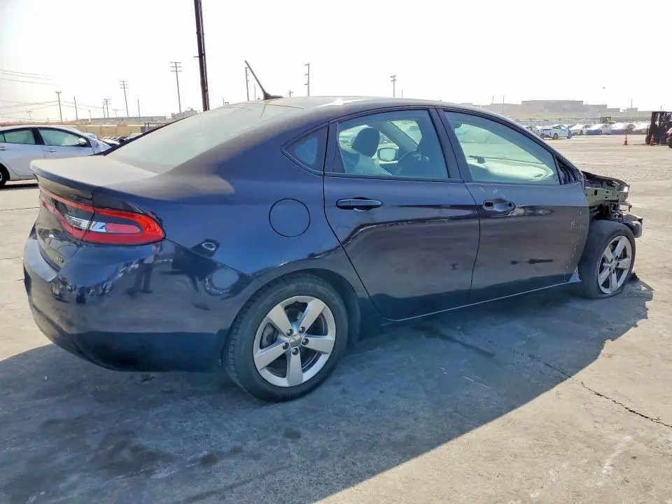 2015 DODGE DART SXT  