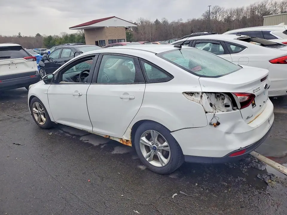 2014 FORD FOCUS SE  