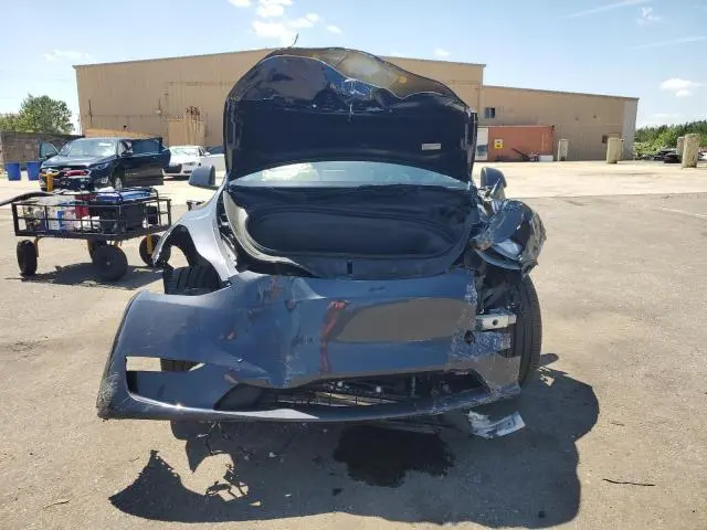 2025 TESLA MODEL Y   