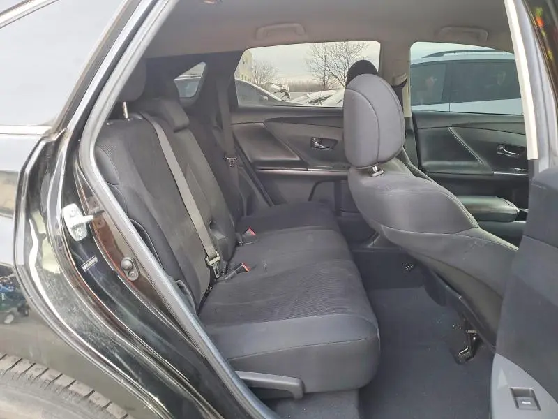 2013 TOYOTA VENZA LE  