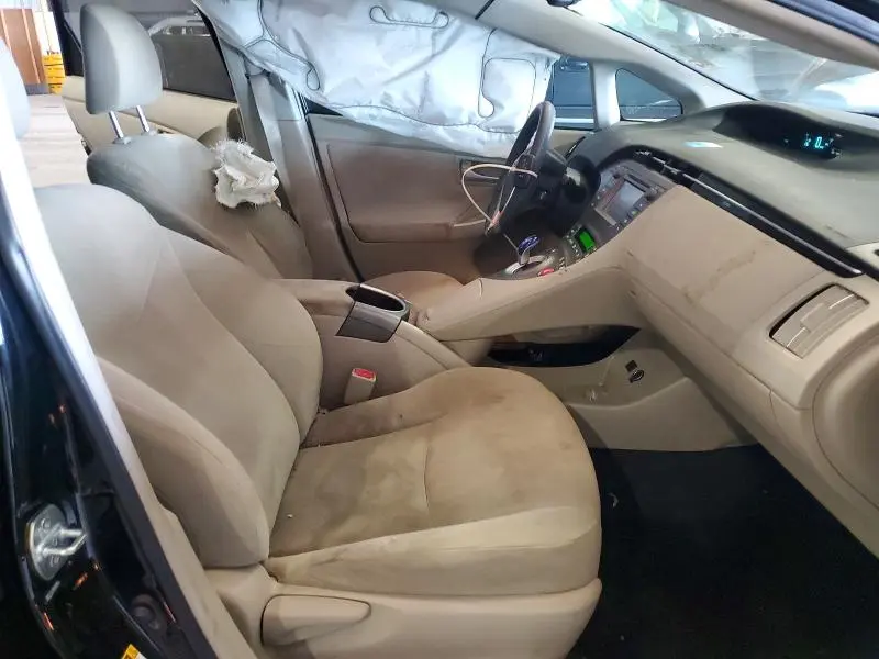 2015 TOYOTA PRIUS TWO  