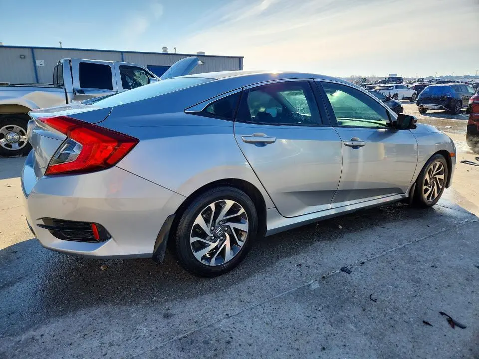 2016 HONDA CIVIC EX  