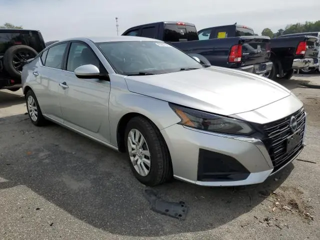 2023 NISSAN ALTIMA S  