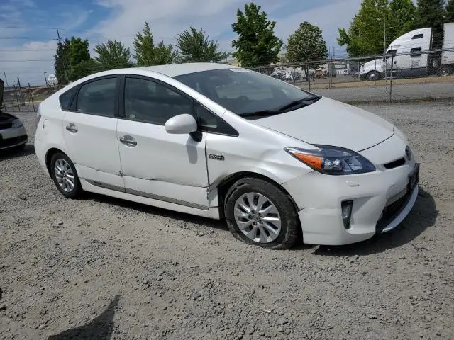 2012 TOYOTA PRIUS PLUG-IN   