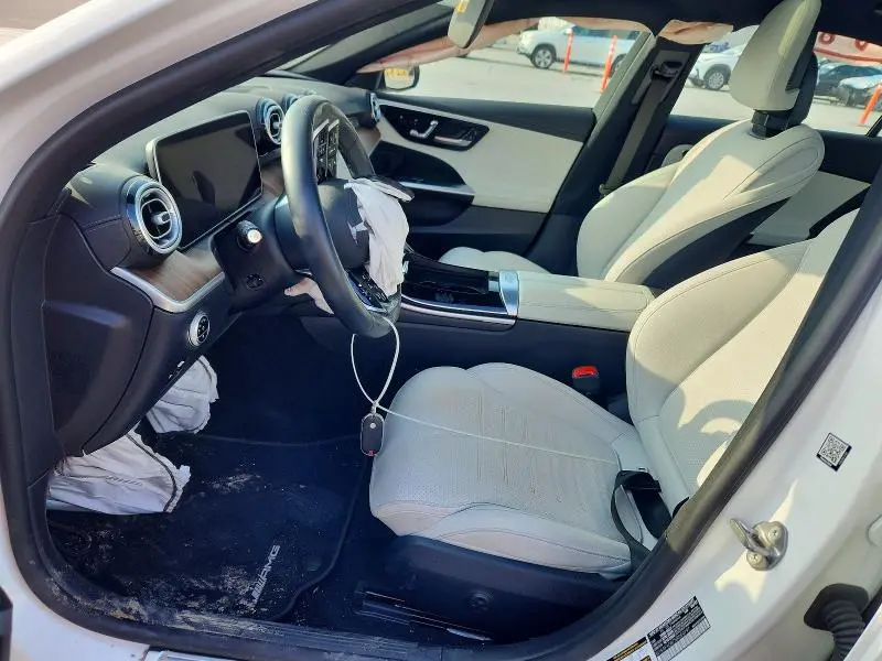 2022 MERCEDES-BENZ C 300  