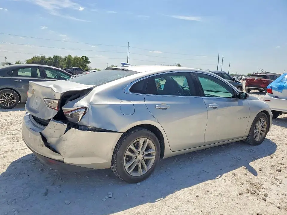 2017 CHEVROLET MALIBU LT  