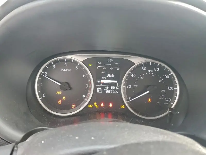 2023 NISSAN KICKS S  