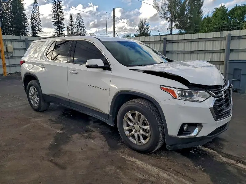2020 CHEVROLET TRAVERSE LT  