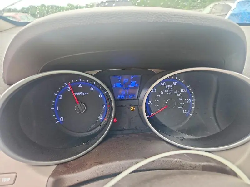 2013 HYUNDAI TUCSON GLS  