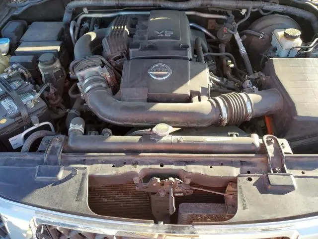 2011 NISSAN PATHFINDER S  