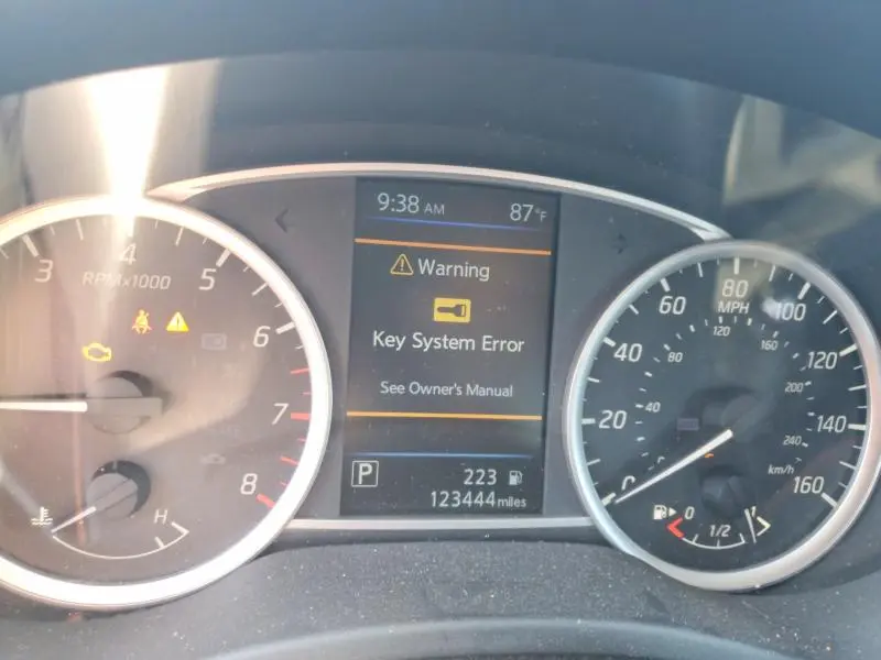 2019 NISSAN SENTRA SV  