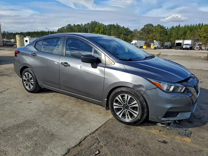 2020 NISSAN VERSA S  