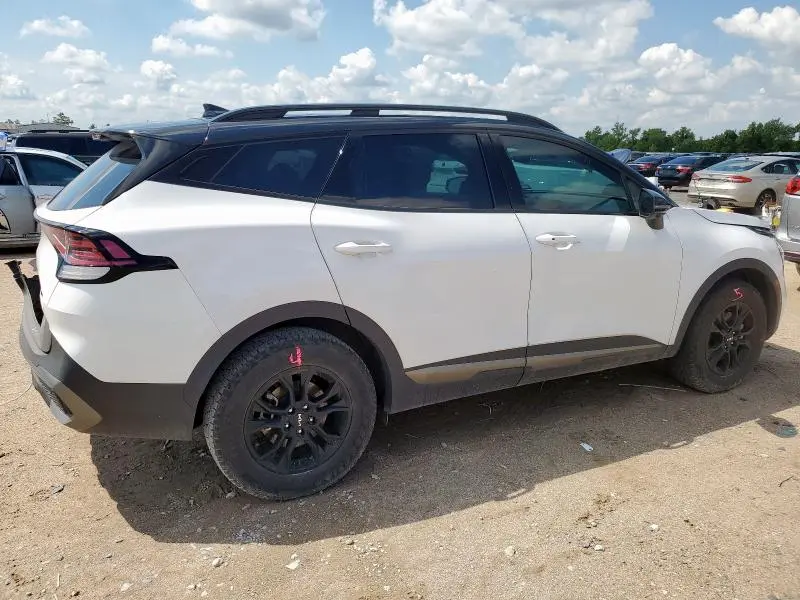 2023 KIA SPORTAGE X-PRO  