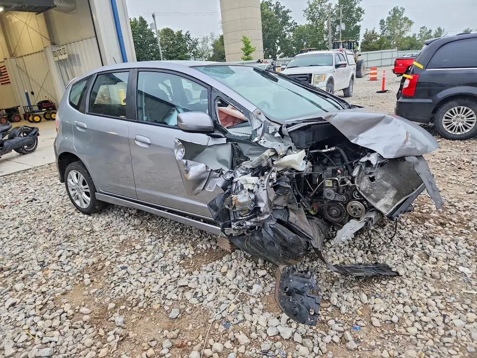 2010 HONDA FIT SPORT  