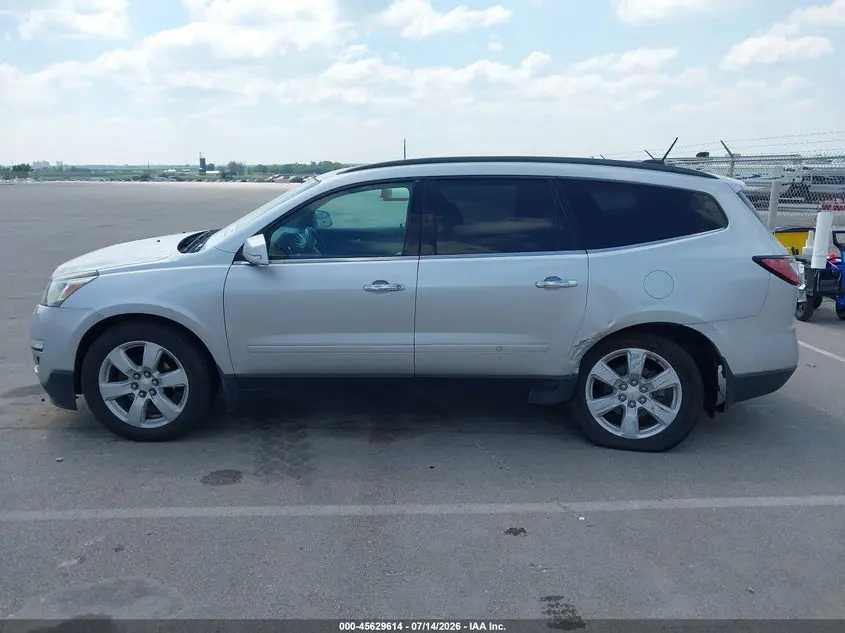 2016 CHEVROLET TRAVERSE LT