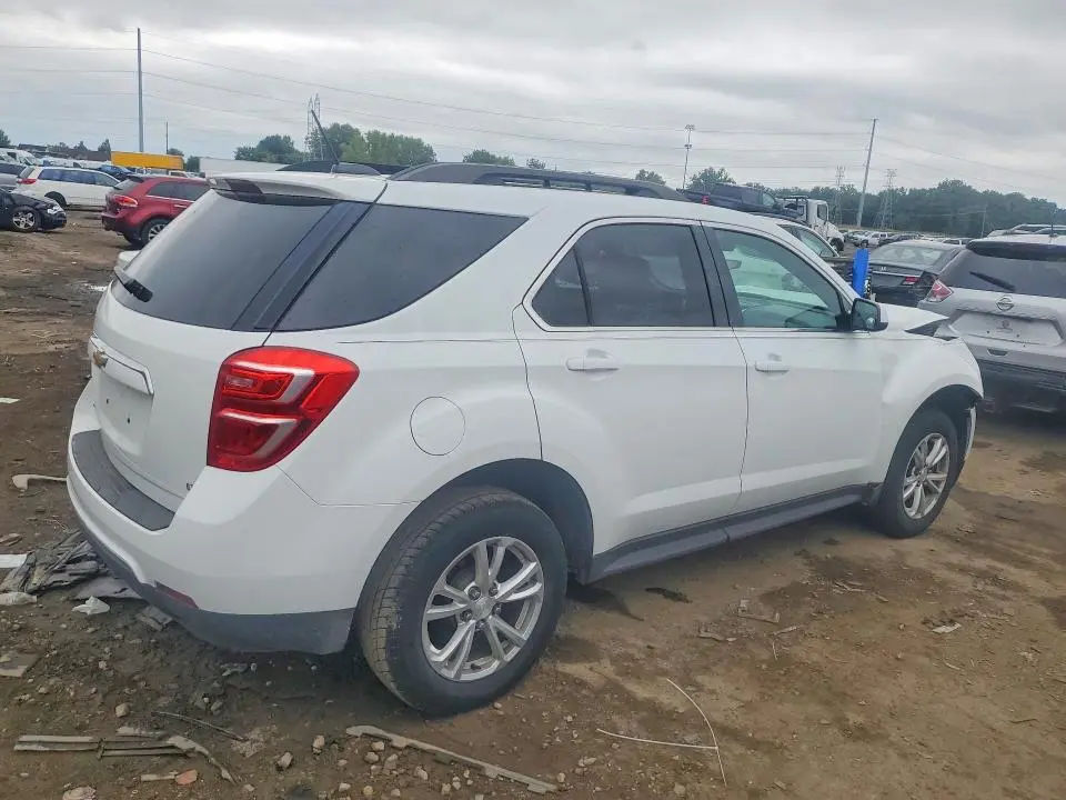 2017 CHEVROLET EQUINOX LT  