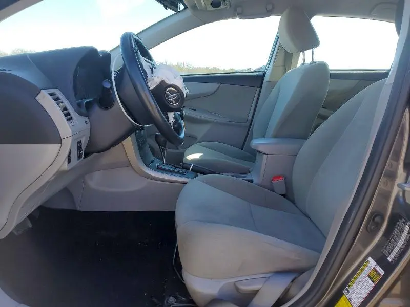 2013 TOYOTA COROLLA L  