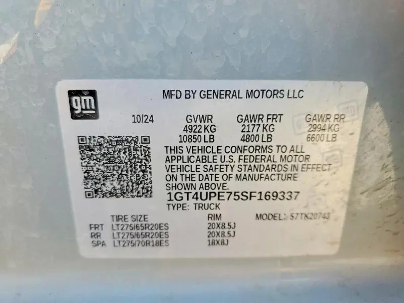 2025 GMC SIERRA K2500 AT4  