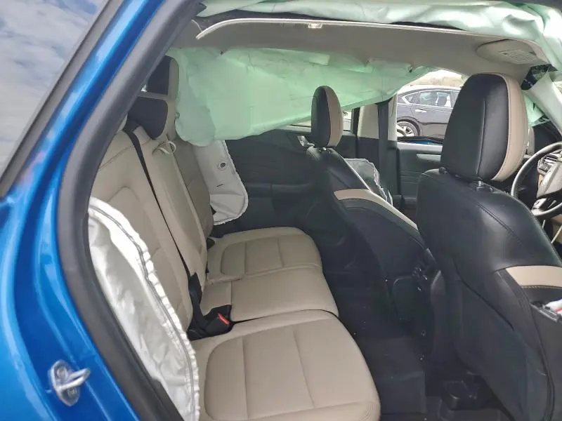 2021 FORD ESCAPE SEL  