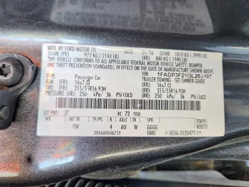 2016 FORD FOCUS SE  