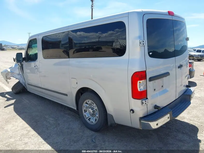2018 NISSAN NV PASSENGER NV3500 HD SV V6