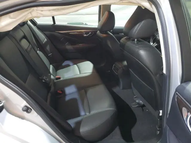 2018 INFINITI Q50 LUXE  