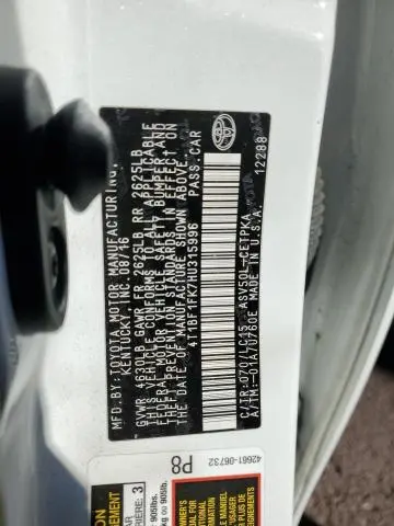 2017 TOYOTA CAMRY LE