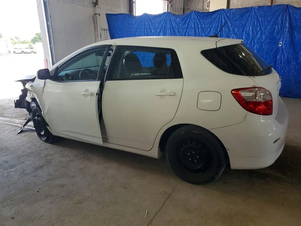 2011 TOYOTA MATRIX BASE  